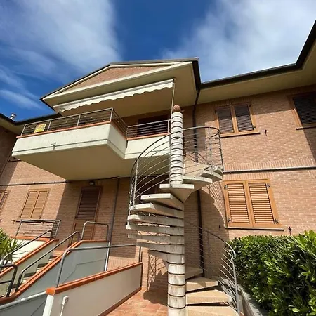 Pratoranieri 4 Posti Letto E Terrazzo Abitabile Lejlighed Follonica